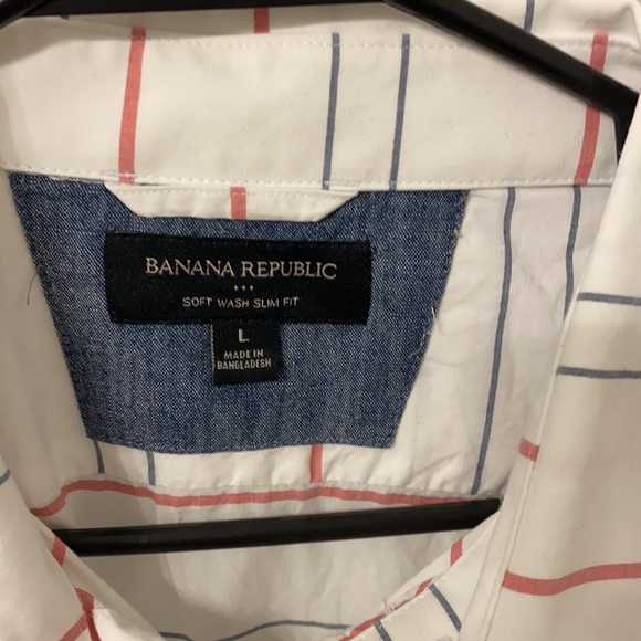 Banana Republic Men’s Short sleeve button up - Picture 2 of 5
